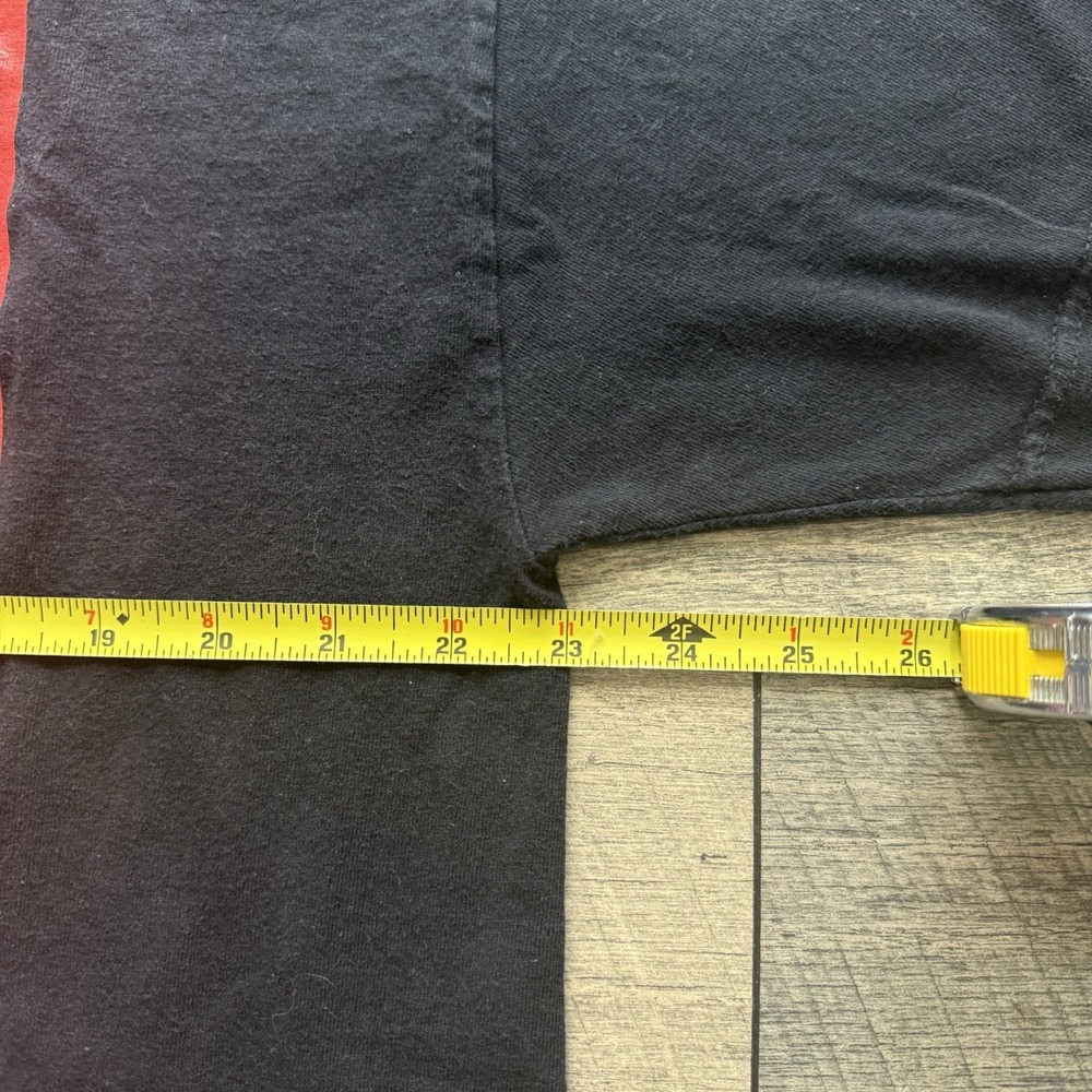 HAWAII'S FINEST Rise Up Stand Up Black and Red Flag Graphic T-shirt Mens Sz XL - Picture 4 of 6